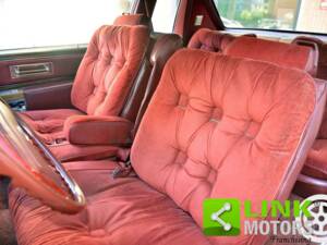 Bild 5/10 von Cadillac Coupe DeVille 7.3 V8 (1978)