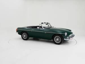 Immagine 3/15 di MG MGB (1977)
