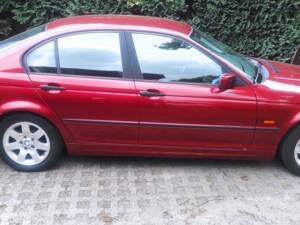 Image 3/6 of BMW 316i (2000)