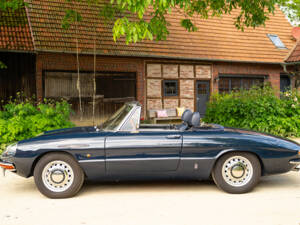 Image 10/83 de Alfa Romeo 1750 Spider Veloce (1969)