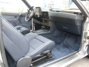 Image 8/9 of BMW 635 CSi (1983)