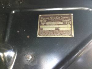 Immagine 21/28 di Packard Super Eight (1937)
