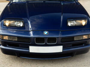 Image 34/50 de BMW 850CSi (1993)