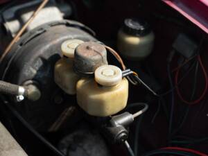 Image 48/50 of Alfa Romeo Giulia Nuova Super 1300 (1974)