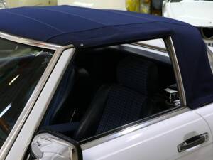 Afbeelding 8/14 van Mercedes-Benz 300 SL (1987)