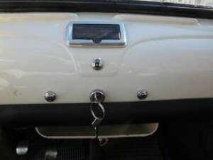 Image 24/52 of FIAT 500 D (1963)