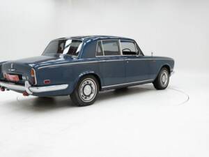 Image 3/15 of Rolls-Royce Silver Shadow I (1970)