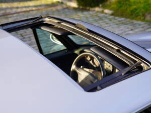 Bild 13/16 von Porsche 911 Carrera 4S (1997)