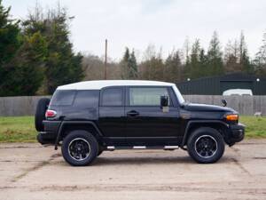 Immagine 26/49 di Toyota FJ Cruiser (2013)