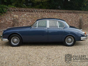 Image 47/50 of Jaguar Mk II 3.4 (1966)