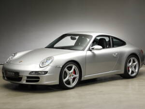 Bild 1/25 von Porsche 911 Carrera S (2004)