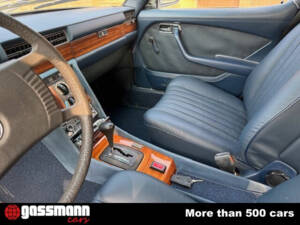 Image 10/15 of Mercedes-Benz 450 SE (1977)
