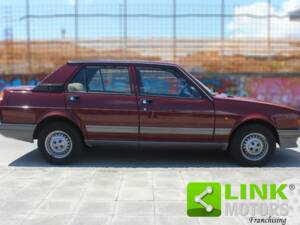 Bild 3/10 von Alfa Romeo Giulietta 1.6 (1984)