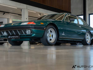 Image 26/49 of Ferrari 400i (1982)