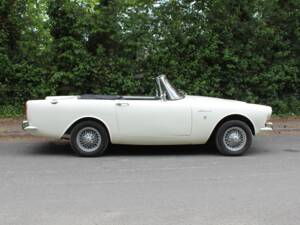 Image 7/23 of Sunbeam Alpine Mk V (1966)