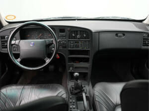 Afbeelding 9/28 van Saab 9000 CS Turbo Aero (1993)