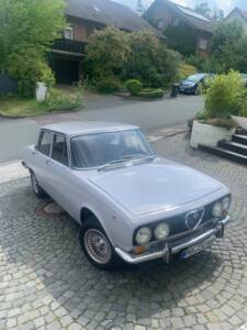 Image 7/32 de Alfa Romeo 2000 Berlina (1971)