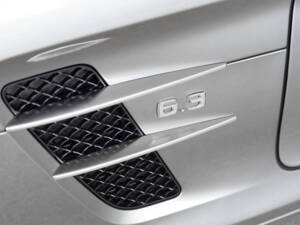 Image 24/56 de Mercedes-Benz SLS AMG (2011)