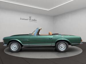 Imagen 2/31 de Mercedes-Benz 280 SL (1970)