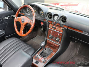 Image 14/41 de Mercedes-Benz 300 SL (1987)