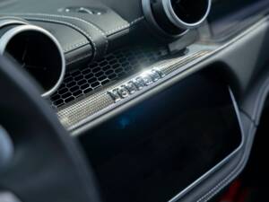 Image 18/44 of Ferrari Portofino M (2022)