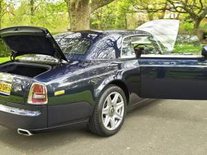 Image 13/50 of Rolls-Royce Phantom Coupé (2012)