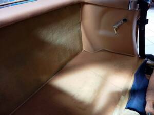 Image 26/52 de Mercedes-Benz 500 SL (1986)