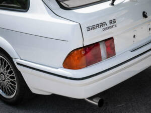 Image 44/50 of Ford Sierra RS Cosworth (1986)