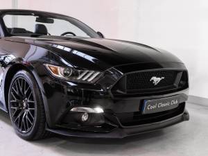 Image 25/32 de Ford Mustang 5.0 (2017)