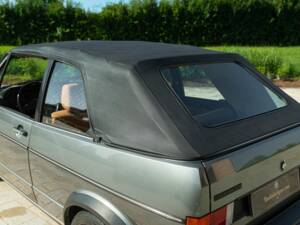 Image 26/50 of Volkswagen Golf I Cabrio GLi 1.8 (1983)