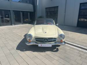 Image 2/30 of Mercedes-Benz 190 SL (1960)