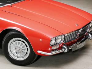 Image 13/37 of Maserati Mexico 4200 (1967)