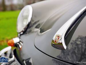 Image 9/57 de Porsche 356 C 1600 SC (1964)