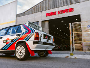 Image 16/26 of Lancia Delta 1.5 LX (1992)