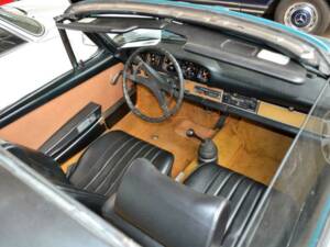 Image 36/50 of Porsche 911 2.4 E (1973)