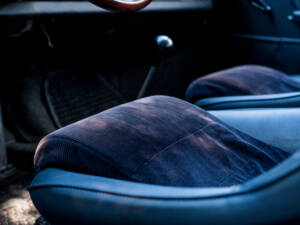 Image 20/42 of Porsche 912 (1967)