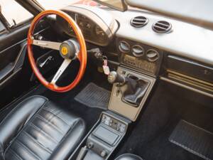 Bild 14/32 von Alfa Romeo 1.6 Spider (1989)