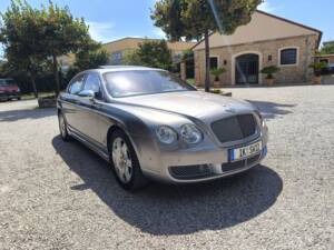 Image 2/7 of Bentley Continental Flying Spur (2006)