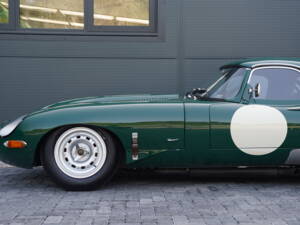 Imagen 9/50 de Jaguar E-Type 3.8 (1963)