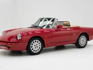 Imagen 1/15 de Alfa Romeo 2.0 Spider (1991)