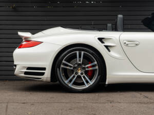 Afbeelding 16/22 van Porsche 911 Turbo (2010)