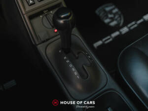 Imagen 45/51 de Porsche 911 Carrera 2 (1992)