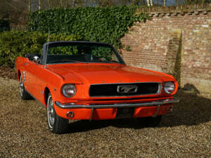 Image 40/50 de Ford Mustang 289 (1966)