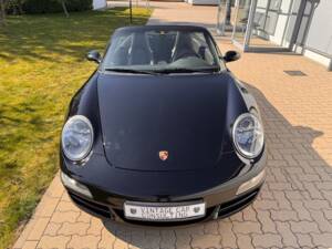 Bild 23/66 von Porsche 911 Carrera S (2006)