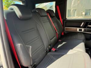 Bild 14/30 von Mercedes-Benz G 500 (kurz) (2018)