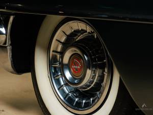 Bild 23/50 von Cadillac 62 Coupe DeVille (1956)