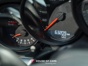Image 24/25 of Porsche 911 Carrera 4S (2014)