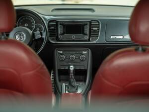 Image 49/50 of Volkswagen New Beetle 2.0 (2012)