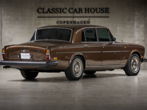 Bild 4/100 von Rolls-Royce Silver Shadow II (1980)