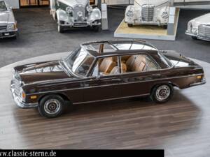 Bild 9/15 von Mercedes-Benz 280 SEL 4,5 (1971)